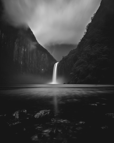 Waterfall in New Zealand | Generative Fine Art Print Monochrome - chaipeau